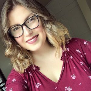 Meet your Posher, Joy